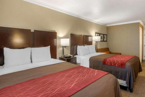 Comfort Inn Columbia Gorge image 23